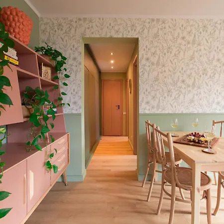 Garden Nest - Retreat Near Cismigiu Park Апартаменти Бухарест